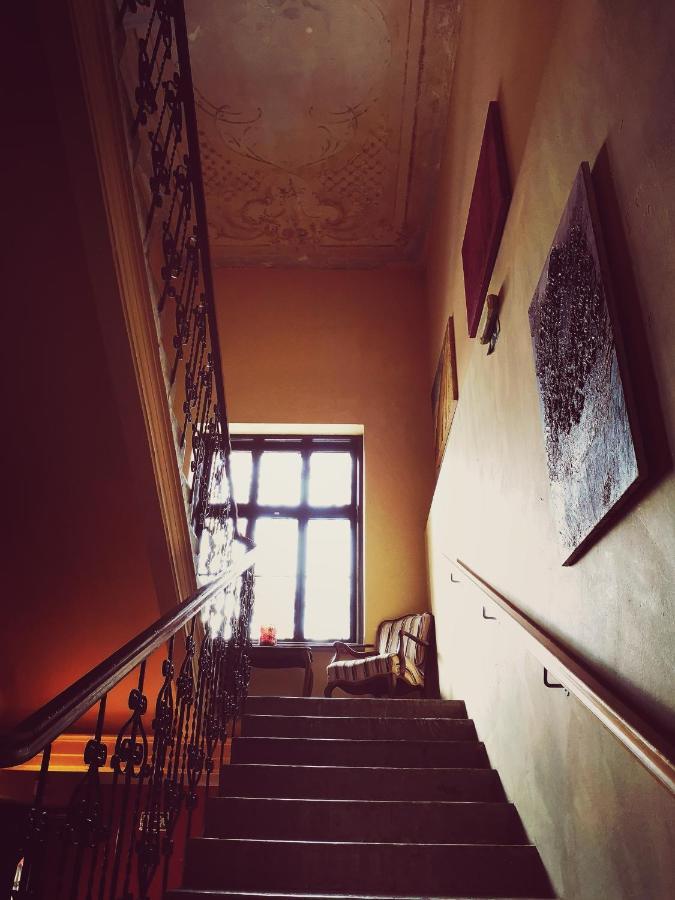 Vila Veselova, Ljubljana City Center Hostel Bagian luar foto